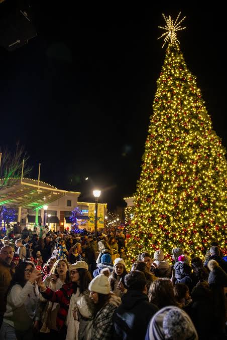 Pinckneyville Cracklin' Christmas